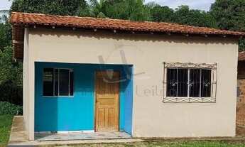 Imagem: 1 dormitório, 1 banheiros, 1 vaga na garagem