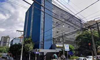 Imagem: 1 banheiros, 17 vagas na garagem, 2454M²