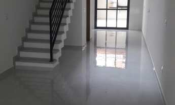 Imagem 7: Lindo Sobrado Frontal com 03 dormitórios, 02 vagas e Churrasqueira na Vila Alpina!!!