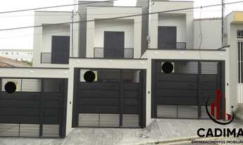 Imagem: Lindo Sobrado Frontal com 03 dormitórios