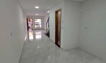 Imagem 4: Lindo Sobrado Frontal com 03 dormitórios sendo 01 suíte e 02 vagas na Vila Granada!!!