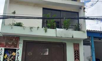 Imagem: SOBRADO - 05 DORMITÓRIOS SENDO 02 SUÍTES