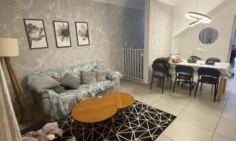 Imagem: Sobrado frontal com 3 quartos sendo uma