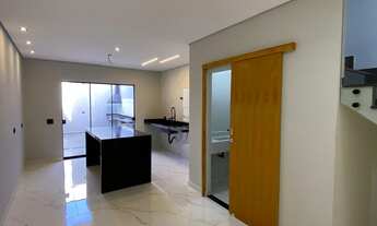 Imagem 5: Belíssimo Sobrado Frontal com 3 suítes, conceito aberto e Quintal com Churrasqueira na Vil