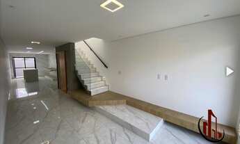 Imagem: Sobrado frontal com 3 suites proximo ao