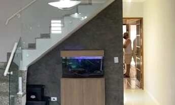 Imagem 3: Lindo Sobrado Frontal com 03 dormitórios, 03 vagas e Churrasqueira no Jardim Brasília!!!