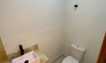 Imagem 7: Lindo Sobrado Frontal com 03 dormitórios, sendo 02 suítes e Churrasqueira na Vila Laís - P