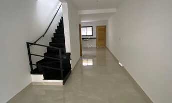 Imagem 2: Lindo Sobrado Frontal com 3 dormitórios e Churrasqueira na Vila Frugoli!!!