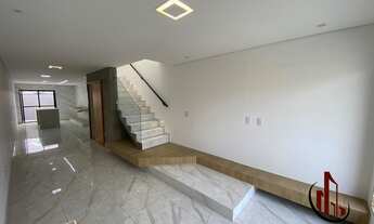 Imagem: Sobrado frontal com 3 suites proximo ao