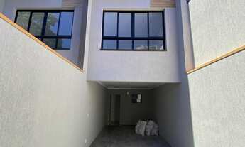 Imagem 2: Lindo Sobrado Frontal com 03 dormitórios e 01 suíte na Vila Granada!!!