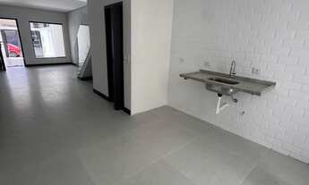 Imagem 5: Casa para venda com três suítes na Vila Ré!