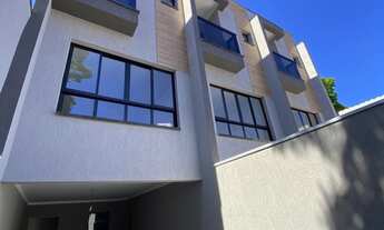 Imagem: Lindo Sobrado Frontal com 03 dormitórios