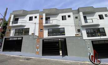 Imagem: Lindo Sobrado Frontal na Chácara Califórnia