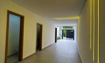 Imagem 2: Casa nova com três suítes e com piscina para venda na Vila Carrão!