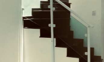 Imagem: Excelente sobrado com 2 suítes na Cidade