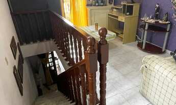 Imagem 7: Sobrado com 3 quartos sendo uma suite 03 vagas de garagem no jardim São Nicolau