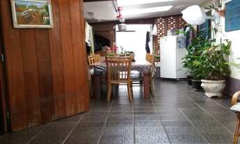 Imagem 2: Casa para venda com dois quartos e piscina em Jundiaí