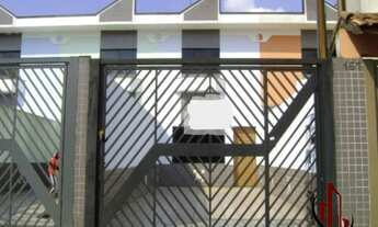 Imagem: Casa para venda com três quartos sendo