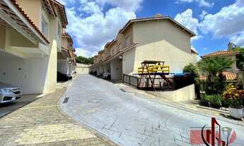 Imagem: Casa em condomínio para venda com três