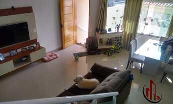 Imagem: Casa para venda com três quartos, do lado