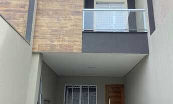 Imagem: Sobrado Frontal NOVO com Quintal e Churrasqueira