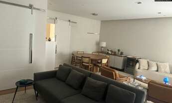 Imagem 2: Casa em Condomínio, 4 suítes, 5 vagas - Campo Belo - Reformada