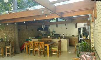 Imagem: Casa em Condomínio, 4 suítes, 5 vagas