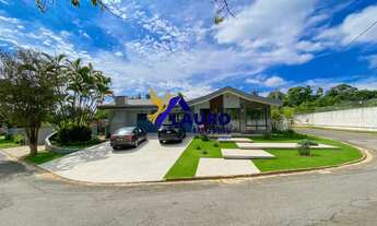 Imagem: Casa térrea moderna com 3 suítes à venda