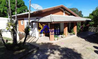 Imagem: Chácara com piscina