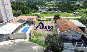 Imagem: Terreno à venda em Vinhedo-SP, bairro Pinheirinho