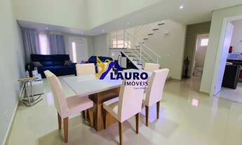 Imagem: CASA COM 3 DORMITÓRIOS E 5 BANHEIROS À