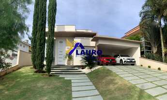 Imagem: CASA EM CONDOMÍNIO COM 3 DORMITÓRIOS À