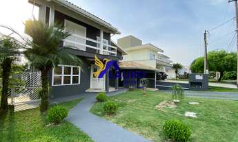 Imagem: CASA EM CONDOMÍNIO COM 4 DORMITÓRIOS À