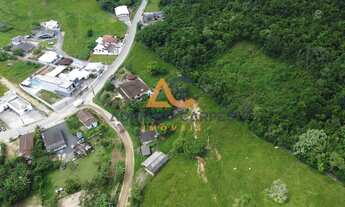 Imagem 2: Adriano Carpes Imóveis Vende Sitio com linda área verde em Penha SC a 3 minutos do Beto Ca