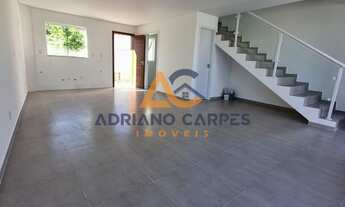 Imagem 3: Sobrado de alto padrão com 3 dormitórios, sendo 1 suíte, em Meia Praia Navegantes Adriano