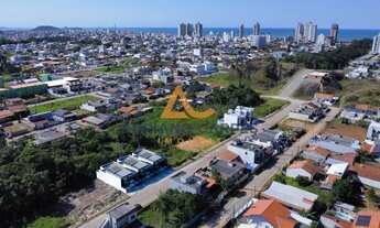 Imagem 5: Geminado com 2 dormitórios, sendo 1 suíte, em Balneário Piçarras Adriano Carpes Imóveis ve