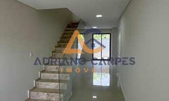 Imagem 5: Adriano Carpes Imóveis vende - Sobrado com três dormitórios no Centro de Balneário Piçarra