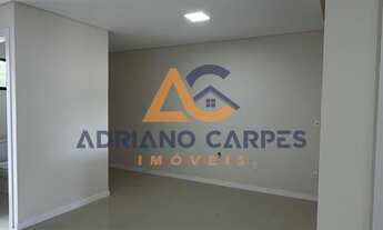 Imagem 6: Adriano Carpes Imóveis vende - Sobrado com três dormitórios no Centro de Balneário Piçarra