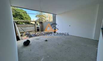 Imagem 2: Sobrado de Alto Padrão à Venda em Navegantes-SC, Bairro Gravatá 3 Quartos sendo 1 Suíte