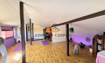 Imagem 5: Vende-se casa com 4 quartos no centro, beira mar em Navegantes SC - Adriano Carpes Imóveis