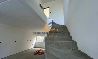 Imagem 6: Sobrado de Alto Padrão à Venda em Navegantes-SC, Bairro Gravatá 3 Quartos sendo 1 Suíte