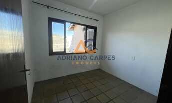 Imagem 7: Vende-se casa com 4 quartos no centro, beira mar em Navegantes SC - Adriano Carpes Imóveis