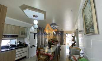 Imagem 6: Imperdível oportunidade de adquirir casa à venda em Penha-SC, com 2 quartos, 1 suite e 127