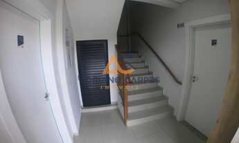 Imagem 4: Apartamento térreo de 2 dormitórios, sendo 1 suíte e demais cômodos e 1 vaga de garagem no