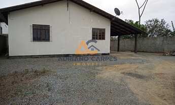 Imagem: Casa com 2 dormitórios localizada no bairro