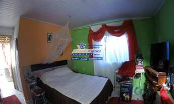 Imagem 2: Adriano Carpes Imoveis vende casa em construção, sozinha no terreno com 2 dormitórios em B