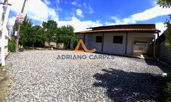 Imagem 1: Casa com 04 quartos e amplo terreno 17 X 21 na Praia de Gravatá, Navegantes, SC Adriano Ca