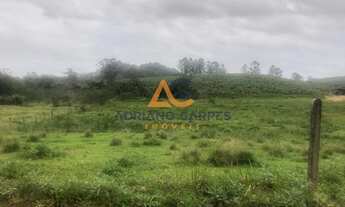 Imagem: Terreno à venda no interior de Balneário