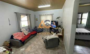 Imagem 6: Adriano Carpes Imóveis vende casa a 1.200 metros da praia em Penha Santa Catarina