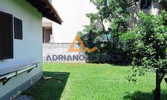 Imagem 7: Adriano Carpes vende casa com amplo terreno de 03 quartos no Centro de Penha SC a 450 metr